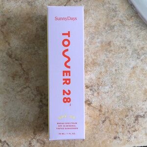 Brand new Tower 28 spf 30 broad spectrum mineral tinted sunscreen in 18 Montana
